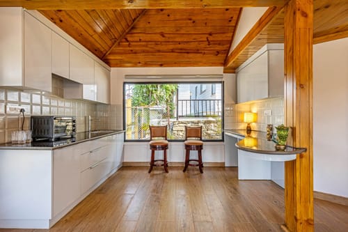 Calm @ Cujo’s Haus