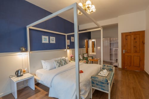 4 Rooms @ Tulip Terraces