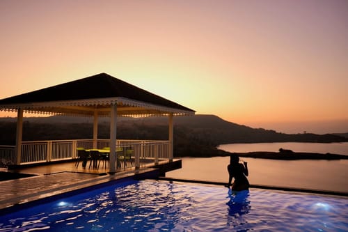 The Aquamarine Villa - Igatpuri