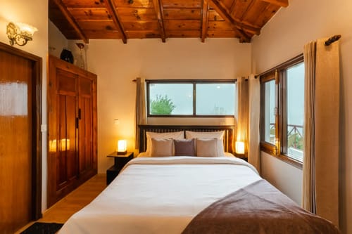 The Clairmont Cottage