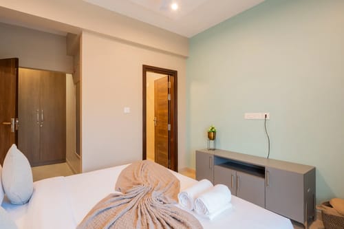 Veera Marina | 3-BHK Penthouse With Terrace, Common Pools & Lift, Near Candolim Beach