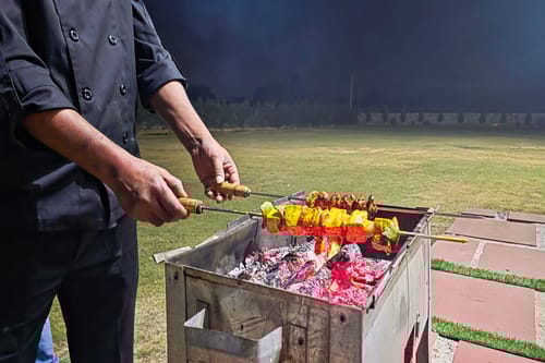 Vijeta Farms | 3-BHK With Private Pool, Lawn, Terrace & Bonfire