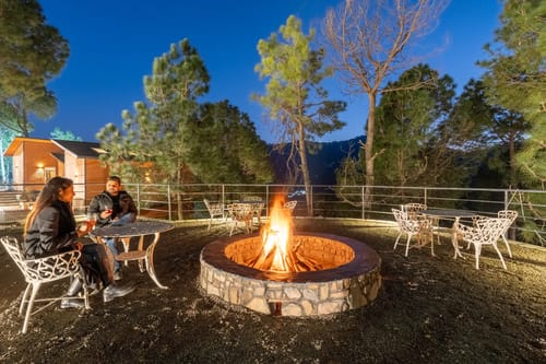 Sirmour Baag Merlot | Hillside Pet-friendly Cottage With Jacuzzi, Balcony & Restaurant