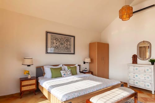 Waterway Retreat - Wada