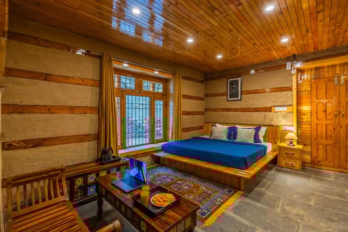 Rustic Loft 2 @ Wisteria Whispers