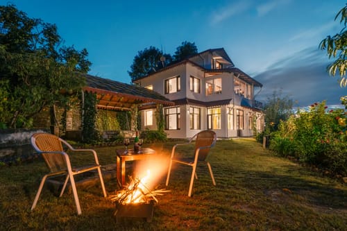 The Clairmont Cottage