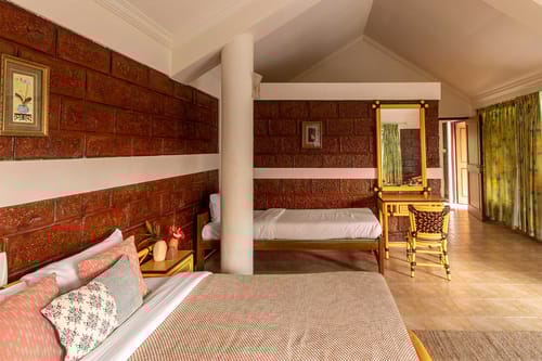 The Conservancy Bungalow - Koyananagar