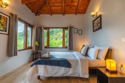 The Clairmont Cottage