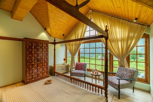 Willow @ The Oakridge W/ Jacuzzi