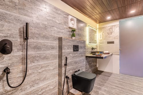 Edena @ Rissaca Crown