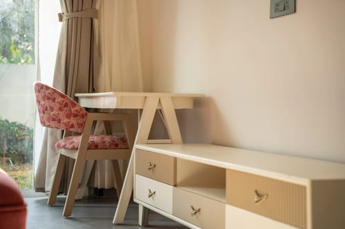 Laguna Camellia | Opulent 4-BHK Getaway Near Popular Beaches With Private Pool, Balcony & Indoor Bar