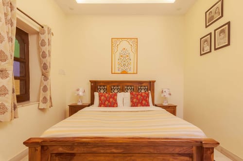 Imperial @ Sunset Escape