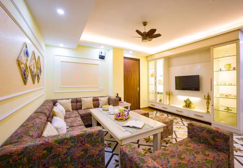 Tranquil 2-BHK Villa by Ganges, 5 Mins from Triveni Ghat