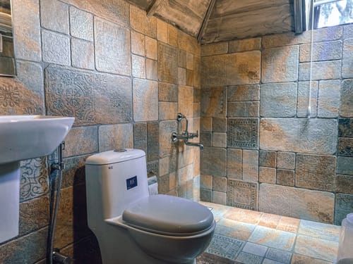 Panchavadi | 10-acre Land With 6 Forest-Facing Rooms, Natural Mountain Pool, Garden & Restro