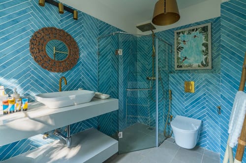 Moonstone Villa w/ Pool & Rooftop Jacuzzi