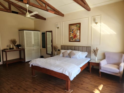 GlenBrook Estate | Hillside 1-BHK Suite & 1 Cottage with Gazebo, Restro & Lounge Area Near Waterfall