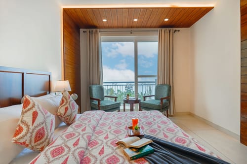 Konifer Greyvine | Hillside 9-BHK Retreat with Attic, Scenic Views, Garden & Outdoor Seating