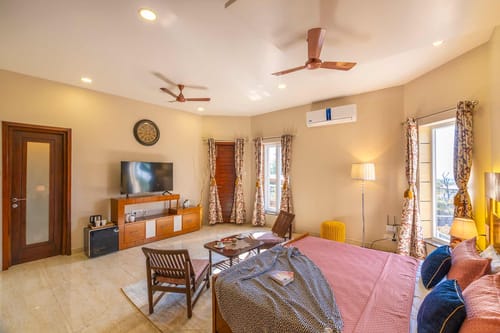 Willow @ Address by the Khul