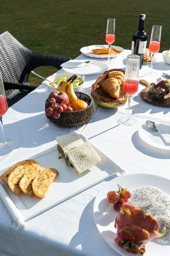 The Woods: Pine Villa