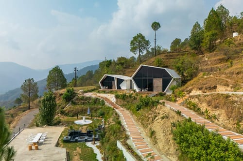 Luna Nova W/ Outdoor Pool - Ranikhet
