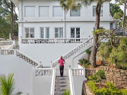 Stars and WindSongs | 1 Hilltop Suite with Shared Pool, Bonfire, Game Zone, Alfresco Dining & Relaxing Garden Spaces