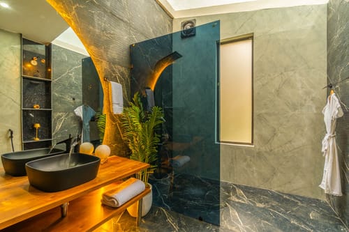 Luna Nova W/ Outdoor Pool - Ranikhet