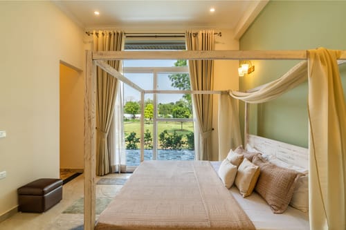 The Mira House w/ Pool