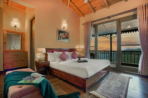 Edelweiss Entire Estate: (Bluebell House, Primrose House, Amore)