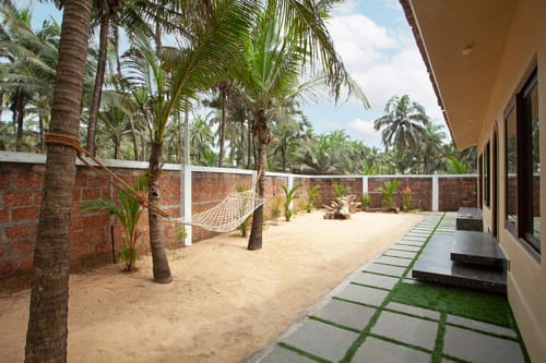 Shore @ Villa Marina - By the Sea