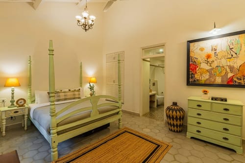 Palm @ A Portuguese Tale