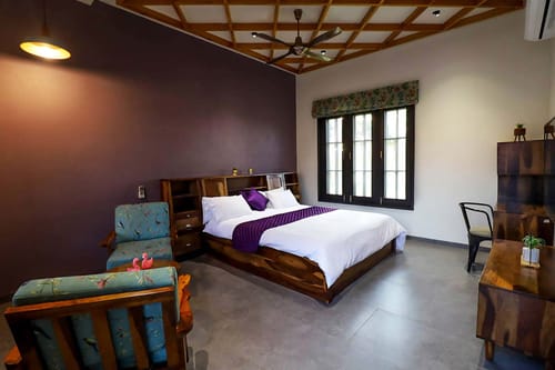 3 Rooms @ Desert Palms