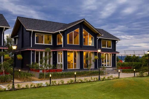 Esh Cottage Birch | Hilltop 4-BHK Retreat with Open-air Jacuzzi, Shared Garden, Pool & Cosy Lounge