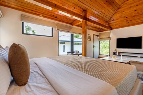 Calm @ Cujo’s Haus