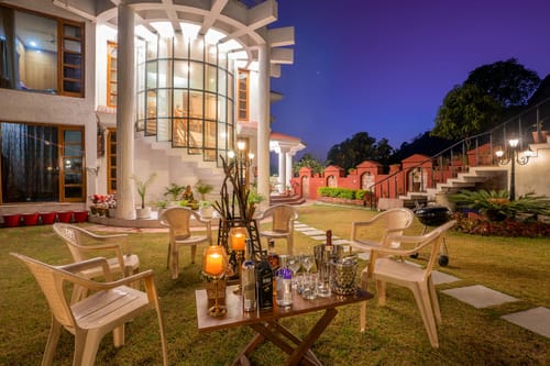 PleasantVille - Nahan