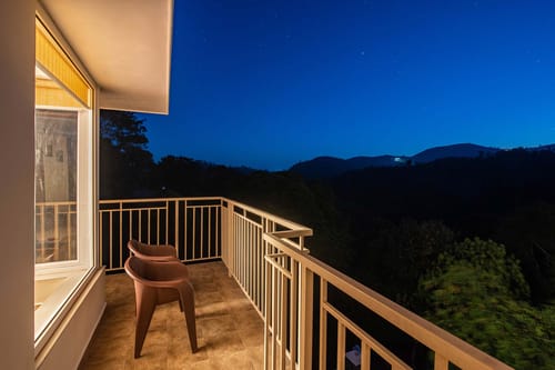 Cocoon Valley Hide Out