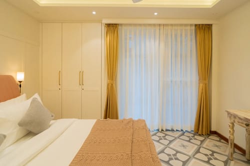 Solace Teal | Charming Pet-friendly 5-BHK Getaway With Private Pool | Grand Dining & 2 living spaces