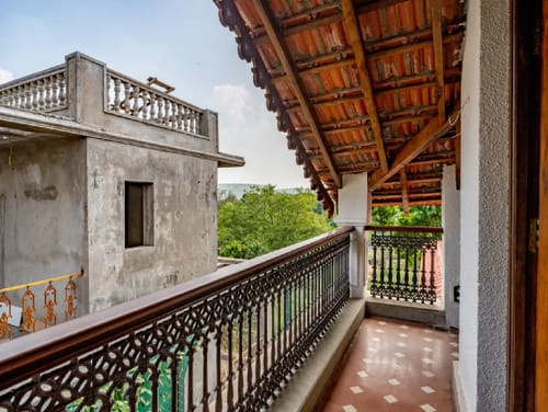 Samukha | Pet-friendly 4-BHK With Private Pool & Garden & Entertainment Lounge