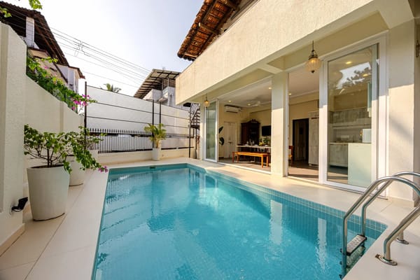 Casa Boa Vida | Luxe 4-BHK Villa Near Candolim Beach With Private Pool, Terrace & Bar – 4 bedroom villa in North Goa, Goa