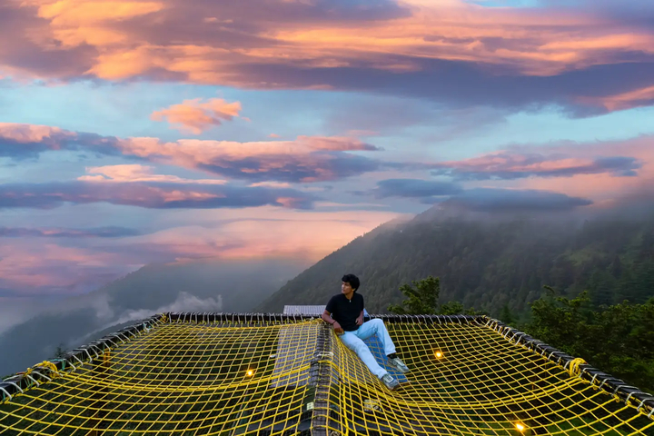 Retreat by The Kiana W/ Indoor Jacuzzi - Image 2