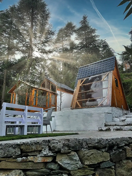 A Cozy Wooden Cabin & Attic | Itsy Bitsy - Image 5