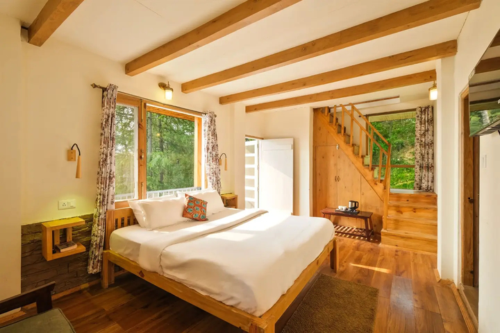 Theog Chalet Stay with Stunning view
