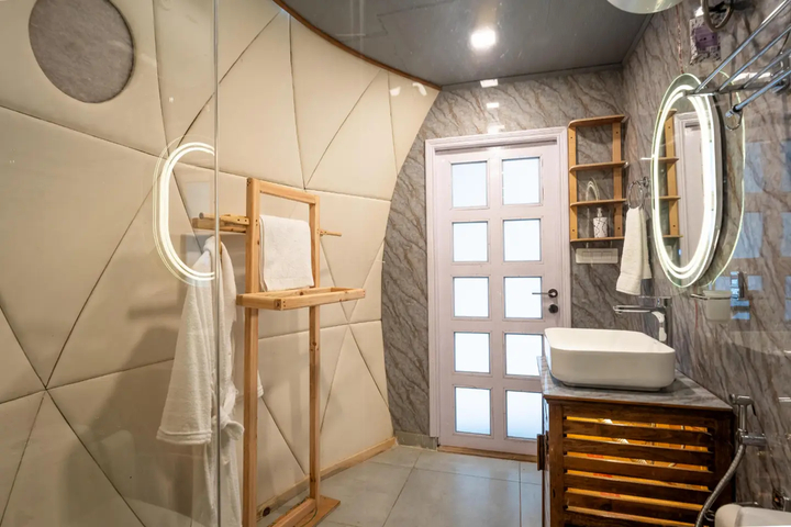 Moonlight Dome In Tandi - Image 5