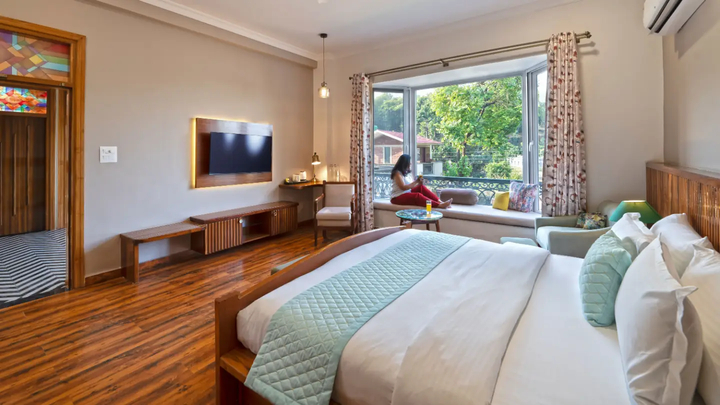 Varenya Villa - Image 3