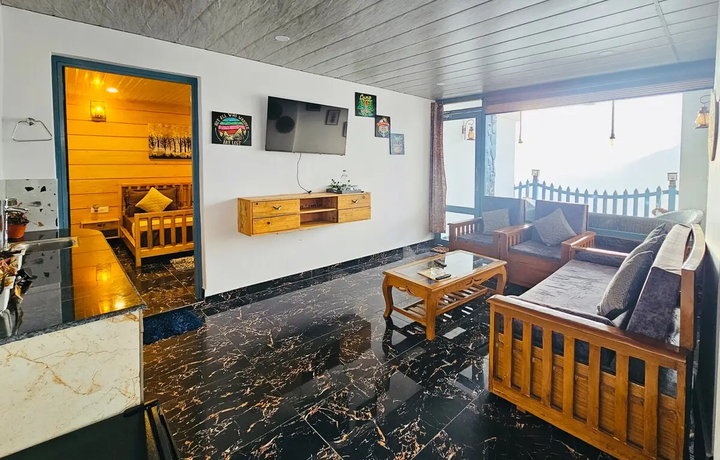 Highlanders cottage, Mussoorie