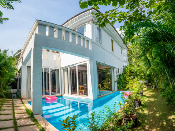 Villa Aarna | Tropical 3-BHK Villa Near Ozran Beach With Private Pool & Lounge Area - Image 2