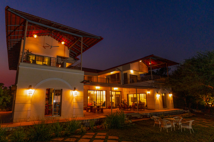 Casa Mocha | 5-BHK Pet-friendly Retreat With Pvt Pool, Verandah & Ent Lounge - Image 4