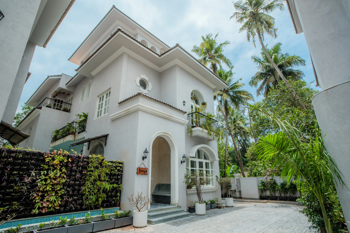 Vacasa | 5-BHK | Pvt Pool & Lift | Pet-friendly - Image 3