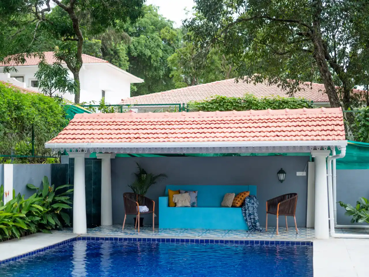 BluDoor | Exquisite Pet-friendly 5-BHK Villa With Private Pool, Lift & Entertainment Lounge Near Vagator Beach