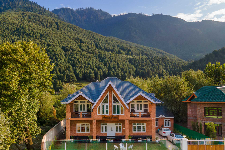 Gaash Cottage