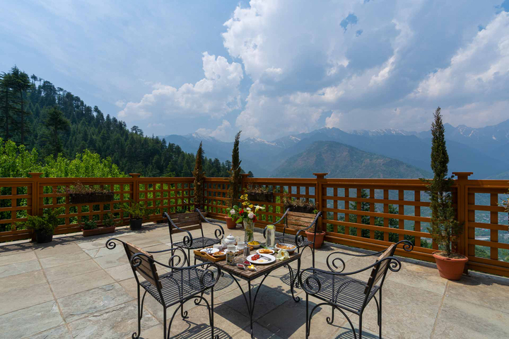 Luxury Room 3 @ The Imperial Estate